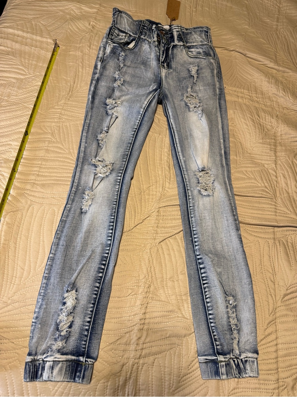 Bamboo Distressed Light Blue Women's Skinny Jeans size 1/2